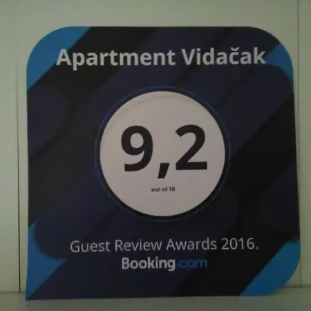 公寓 Vidacak 迪斯诺