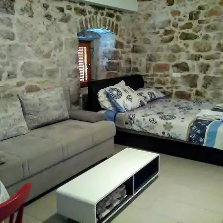 Apartment Vidacak *